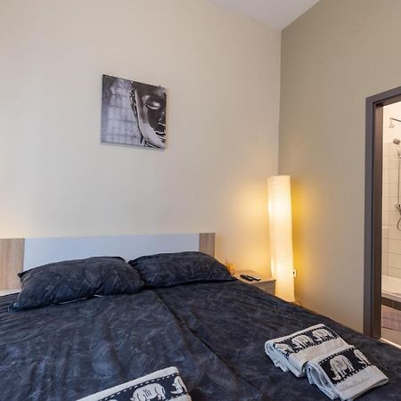 Wiky'S Apartman With 3Bathrooms Budapest Eksteriør billede