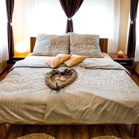 Wiky'S Apartman With 3Bathrooms Budapest Eksteriør billede
