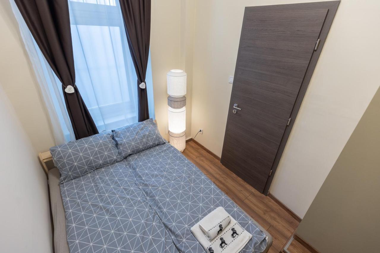 Wiky'S Apartman With 3Bathrooms Budapest Eksteriør billede